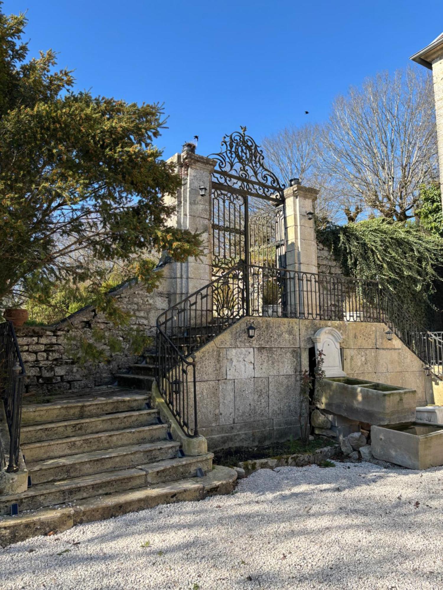 Chateau La Hussardiere Dampierre-sur-Salon Dış mekan fotoğraf