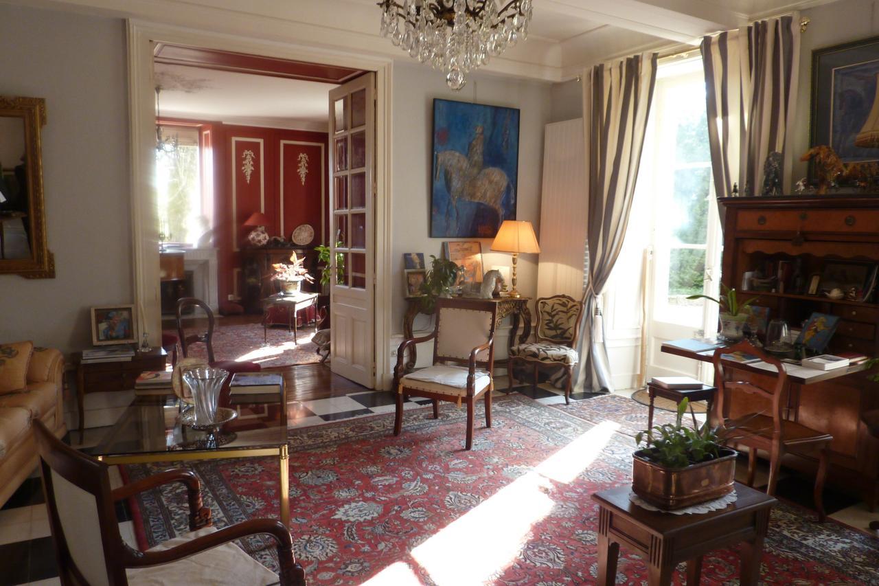 Chateau La Hussardiere Dampierre-sur-Salon Dış mekan fotoğraf